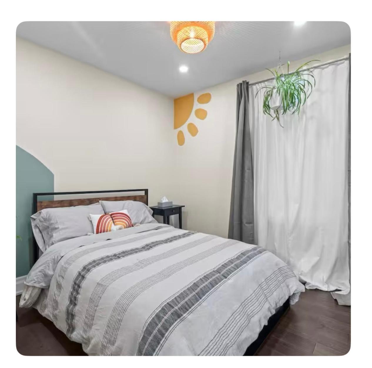 Villa Garden Oasis à Toronto Extérieur photo